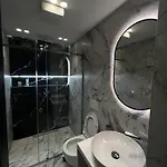 Deluxe Bllok Appartamento